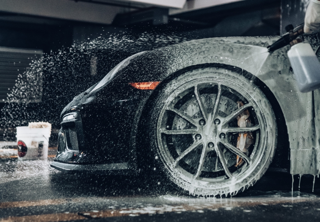 Safe and Easy Car Cleaning with a Foam Gun: A Step-by-Step Guide 